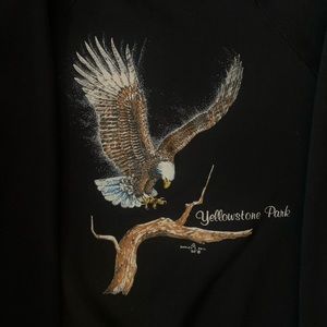 Yellowstone visit crew neck